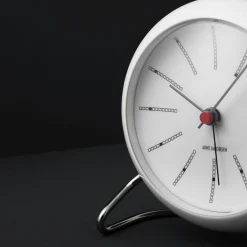 Arne Jacobsen Bankers Bordur Ø11 cm hvid | Køb her