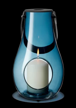 Holmegaard Design With Light Lanterne H25 mørk blå | Køb her