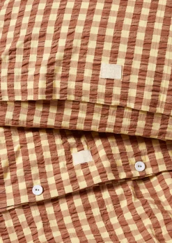 JUNA Bæk&Bølge Sengetøj 220x220 cm kanel/gul SE | Køb her