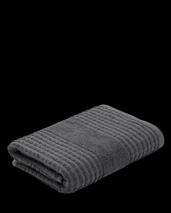 JUNA Håndklæde 50x100 cm i grå fra serien Check | Køb her
