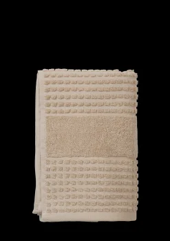 JUNA Håndklæde 50x100 cm i sand fra serien Check | Køb her