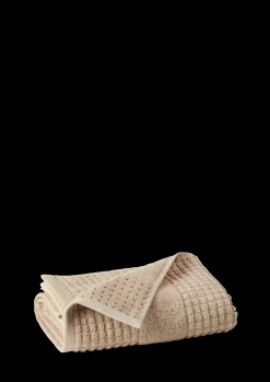 JUNA Håndklæde 50x100 cm i sand fra serien Check | Køb her