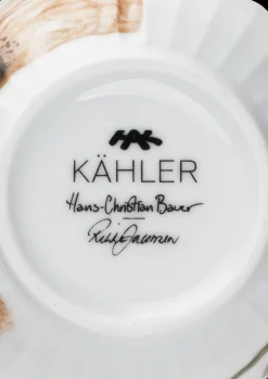 Kähler Hammershøi Poppy Krus 33 cl hvid m. deko | Køb her