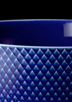 Lyngby Porcelæn Rhombe Color Serveringsskål Ø22 cm mørk blå