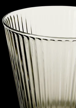 Rosendahl Grand Cru Nouveau Vinglas 18 cl smoke 2 stk.